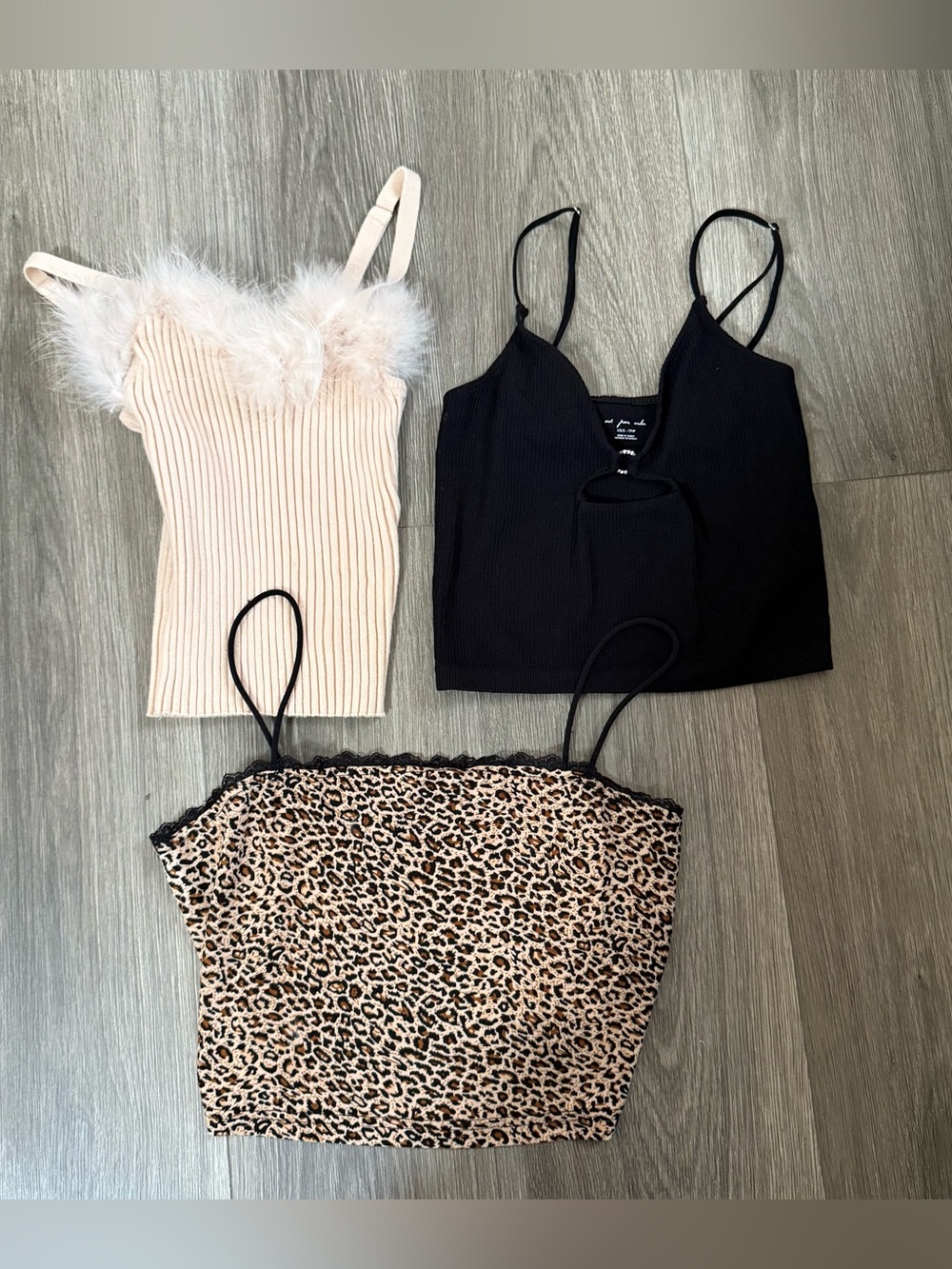 Bundle of 3 Crop Tops Cream, Leopard Print, & Black Urban Outfitters Shein